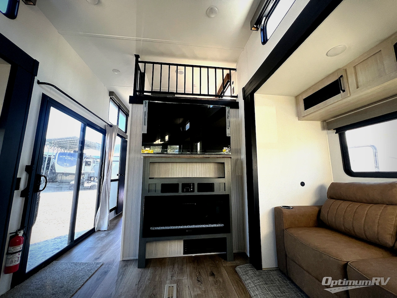 2026 Forest River Puma Vista 403LFT Photo 8