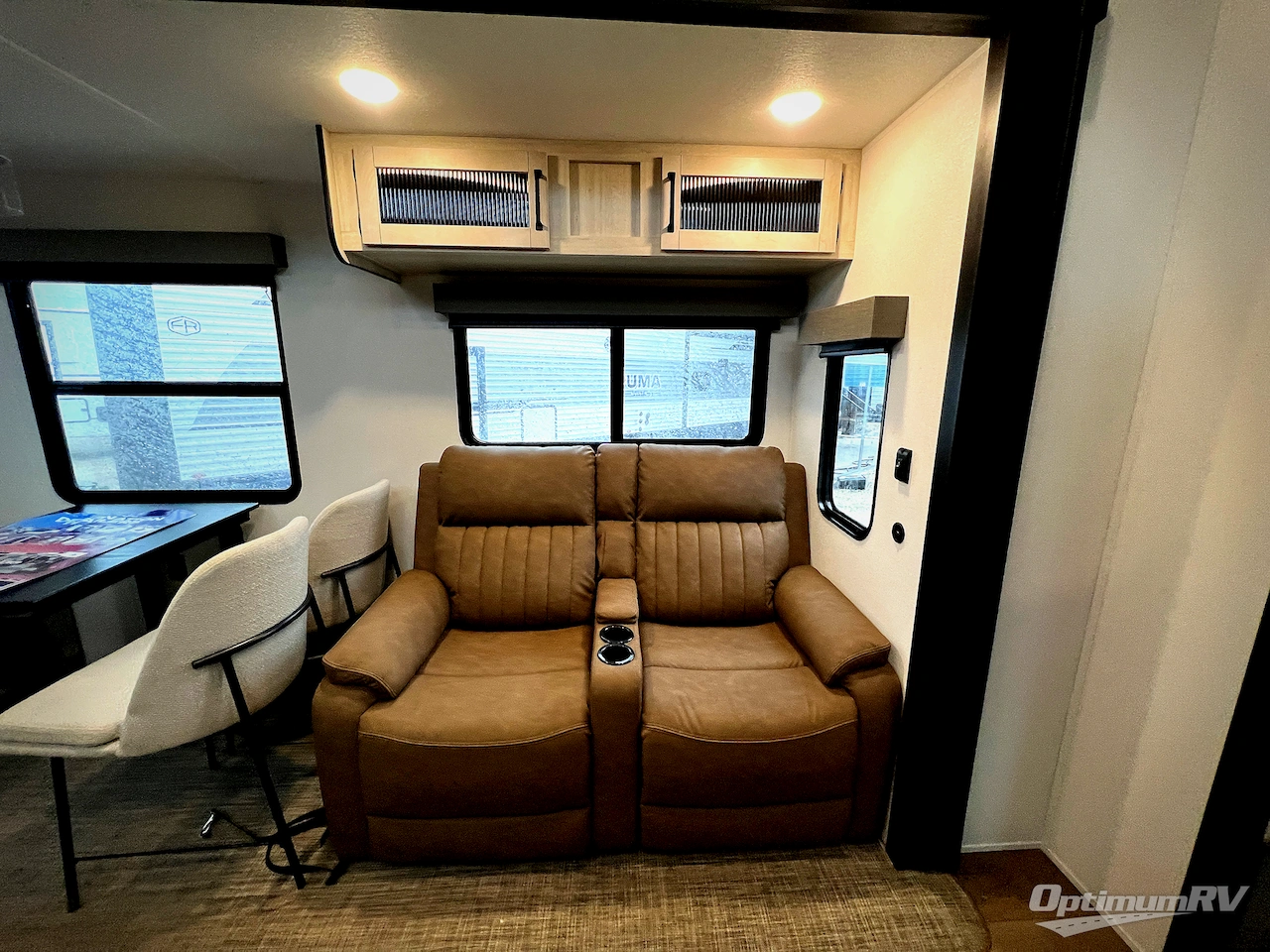 2026 Forest River Puma Vista 421LFT Photo 6