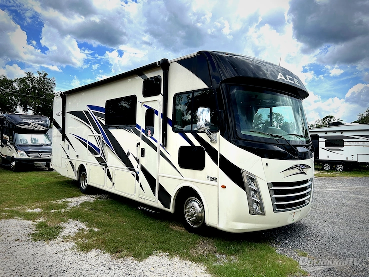 2022 Thor ACE 29.5 RV Photo 1