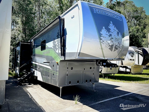 New 2025 Redwood RV Redwood 415RD Featured Photo