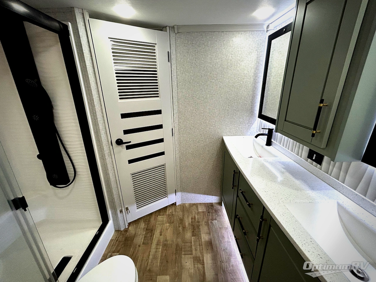 2025 Redwood Redwood 415RD Photo 8