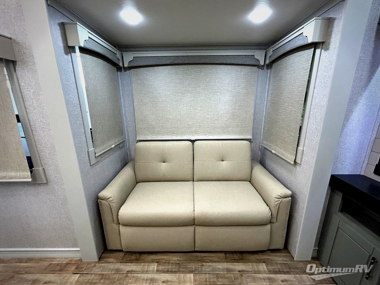 2025 Redwood Redwood 415RD Photo 21