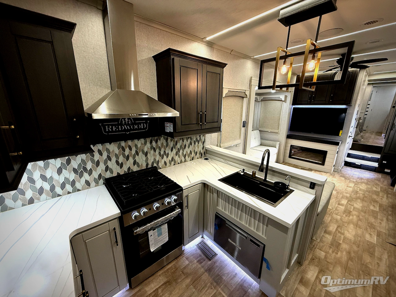 2025 Redwood Redwood 401LK Photo 9