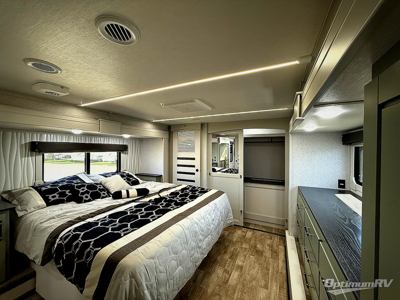 2025 Redwood Redwood 412GK Photo 20
