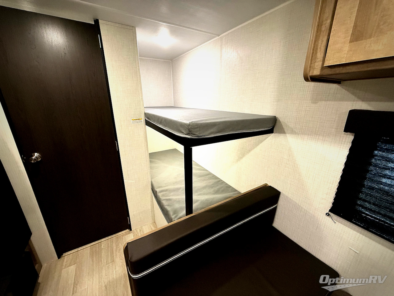 2026 Keystone Springdale Mini 1800BH Photo 8