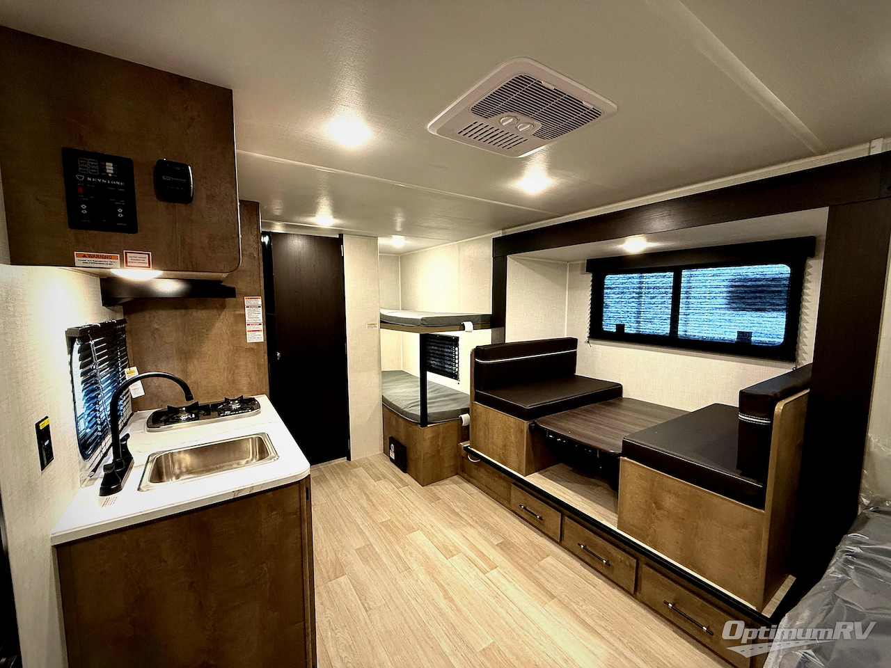 2026 Keystone Springdale Mini 1760BH Photo 4