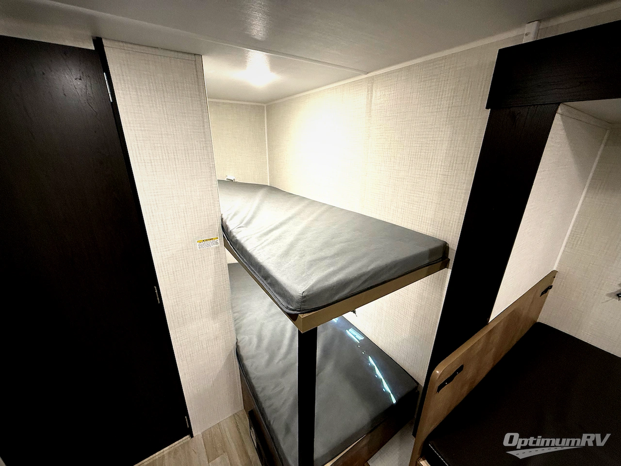 2026 Keystone Springdale Mini 1760BH Photo 12