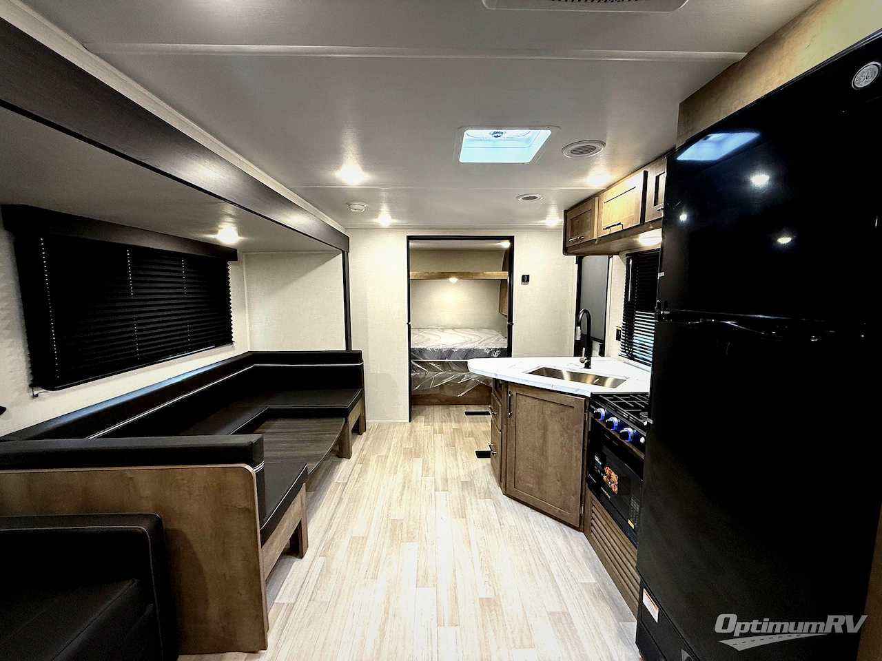 2026 Keystone Springdale Classic 269DBC Photo 5