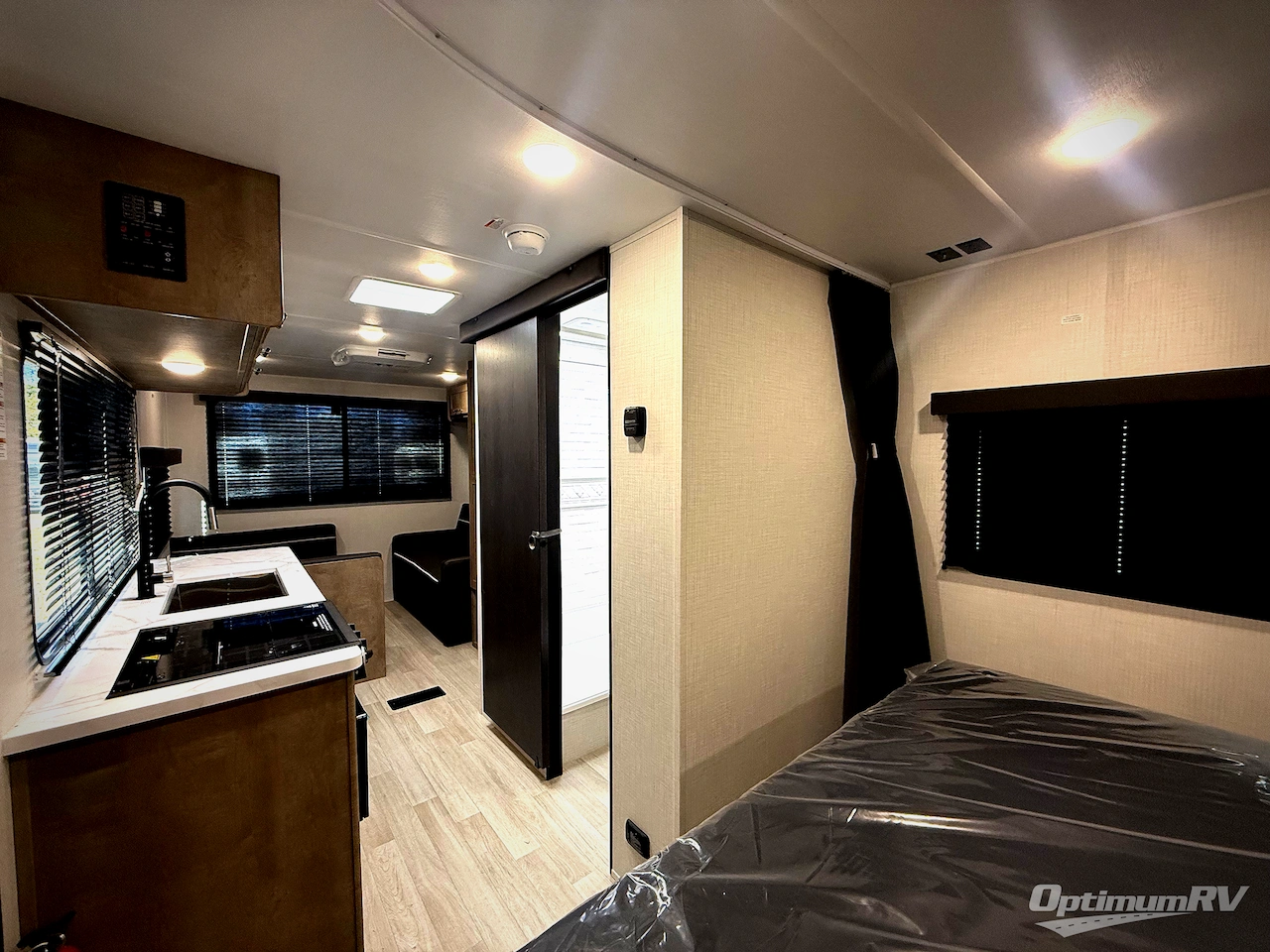 2026 Keystone Springdale Classic 200RLC Photo 4