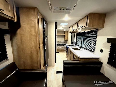 2026 Keystone Springdale Classic 200RLC RV Photo 2