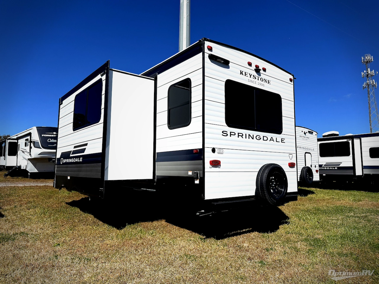 2026 Keystone Springdale Classic 254RDC Photo 3