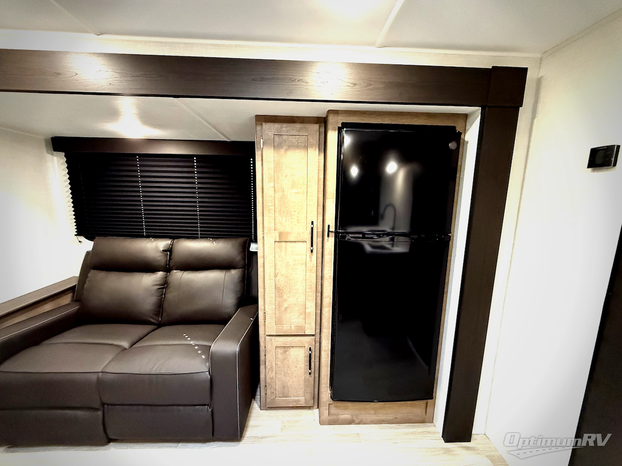 2026 Keystone Springdale Classic 254RDC Photo 12