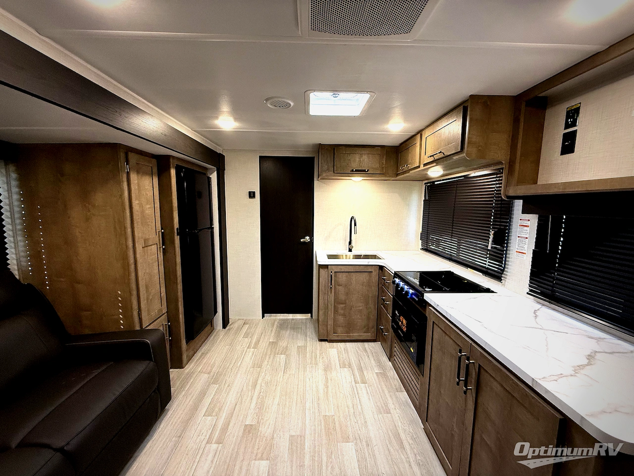 2026 Keystone Springdale Classic 254RDC Photo 4