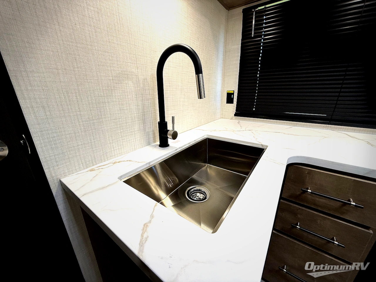 2026 Keystone Springdale Classic 254RDC Photo 10