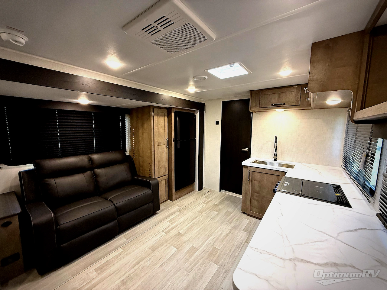 2026 Keystone Springdale Classic 254RDC Photo 4