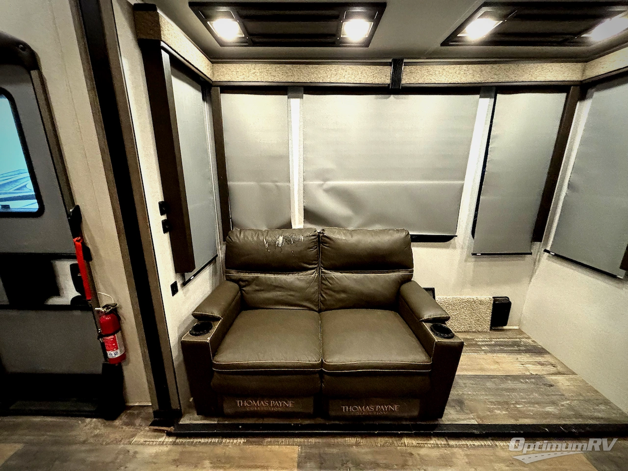 2020 Keystone Raptor 356 Photo 15