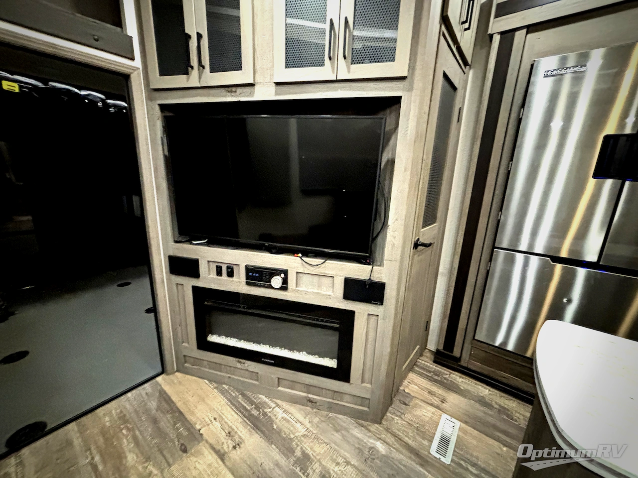 2020 Keystone Raptor 356 Photo 16