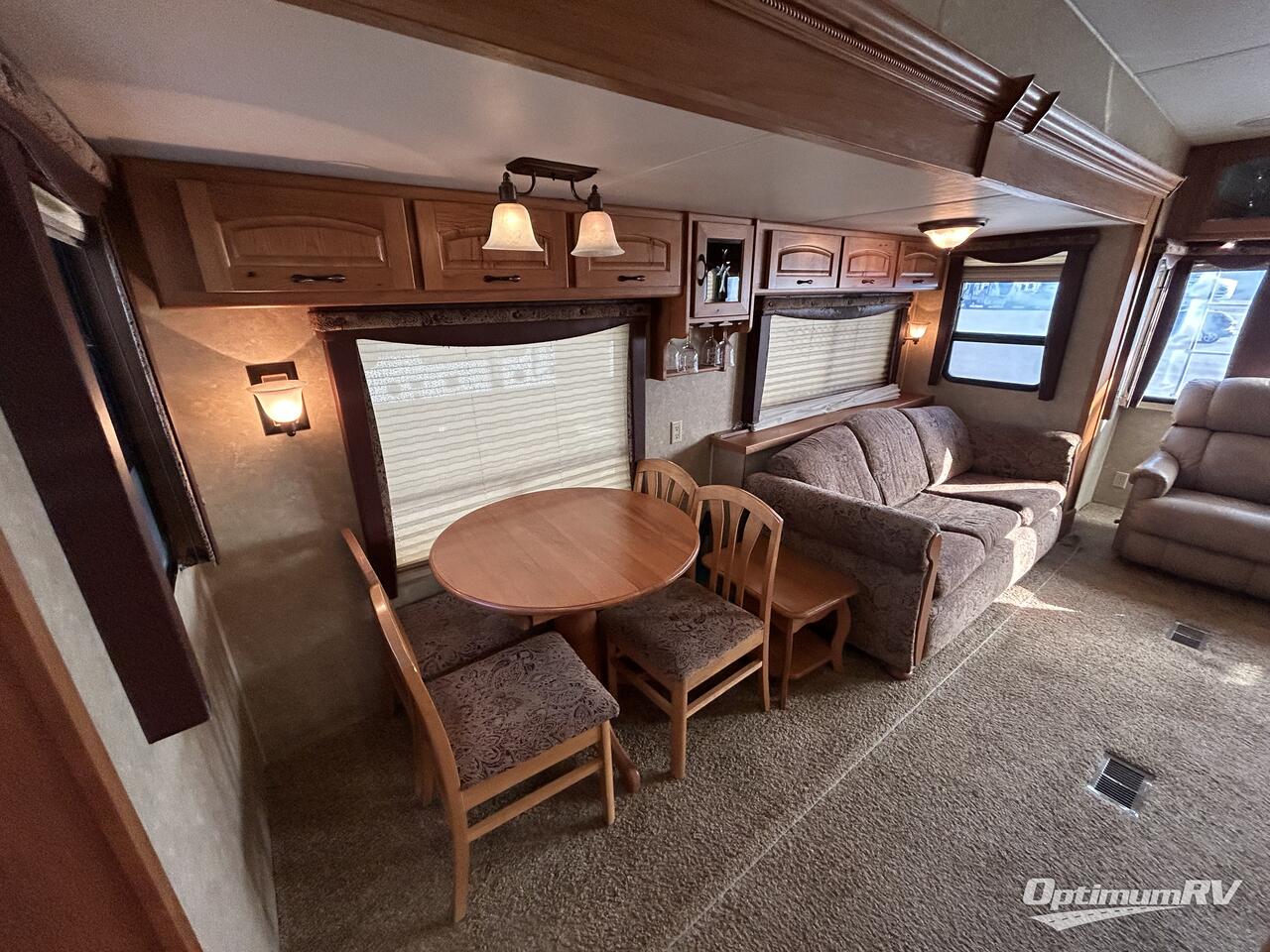 2011 Peterson Excel Limited 36GKE Photo 6