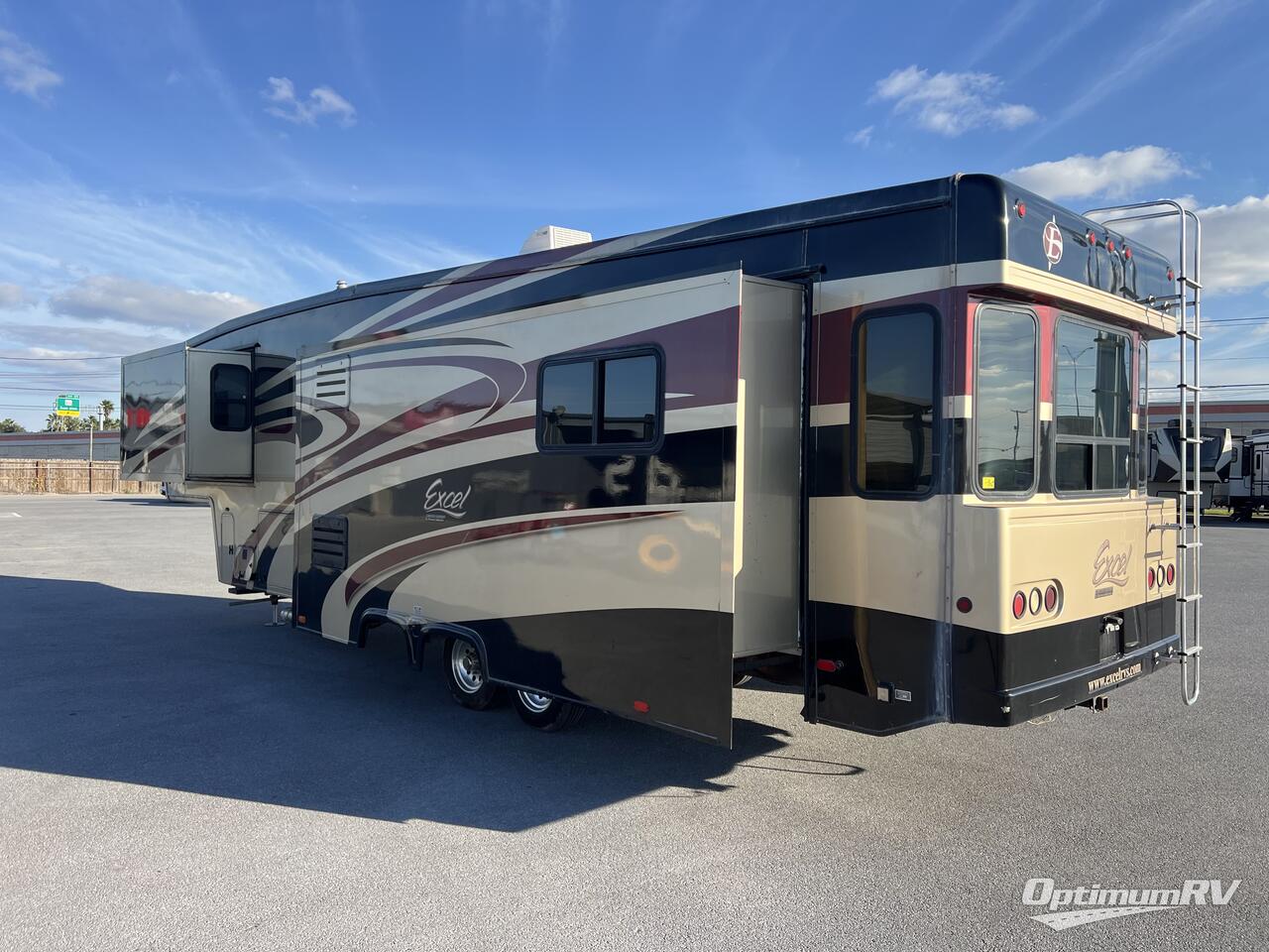 2011 Peterson Excel Limited 36GKE Photo 3