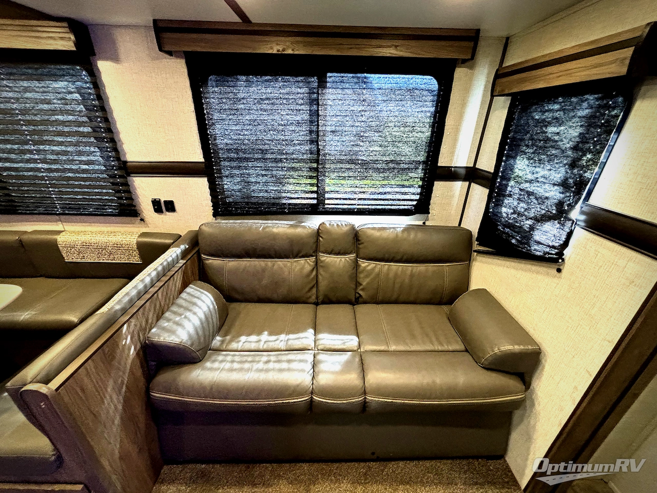 2022 CrossRoads Zinger ZR290KB Photo 10