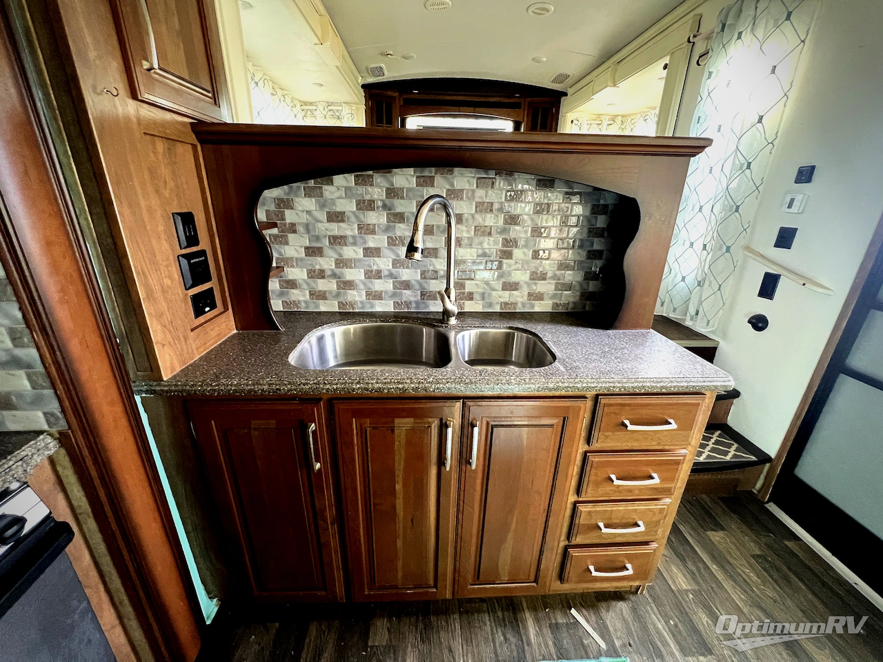 2016 Keystone Montana 3711 FL Photo 11