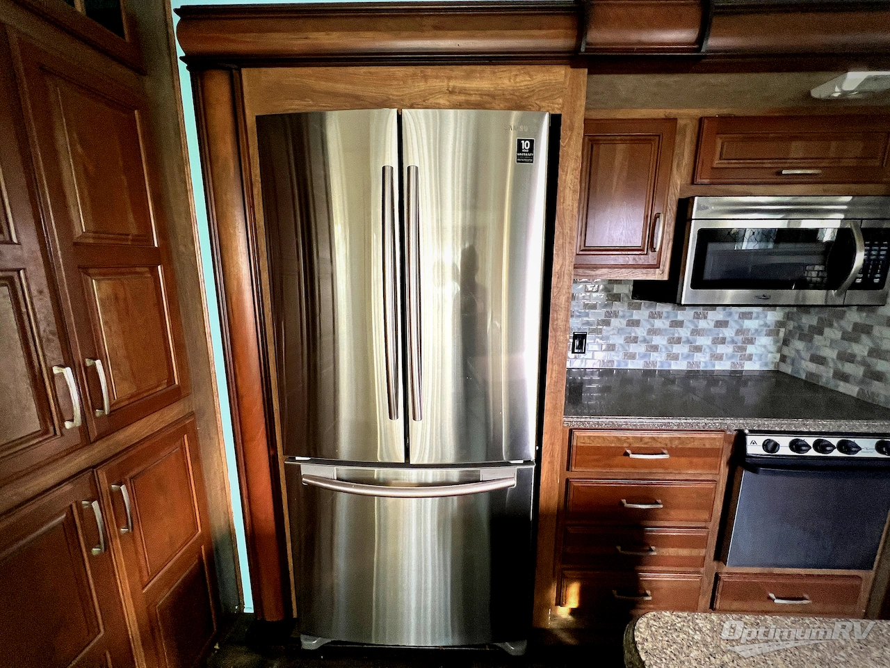 2016 Keystone Montana 3711 FL Photo 15