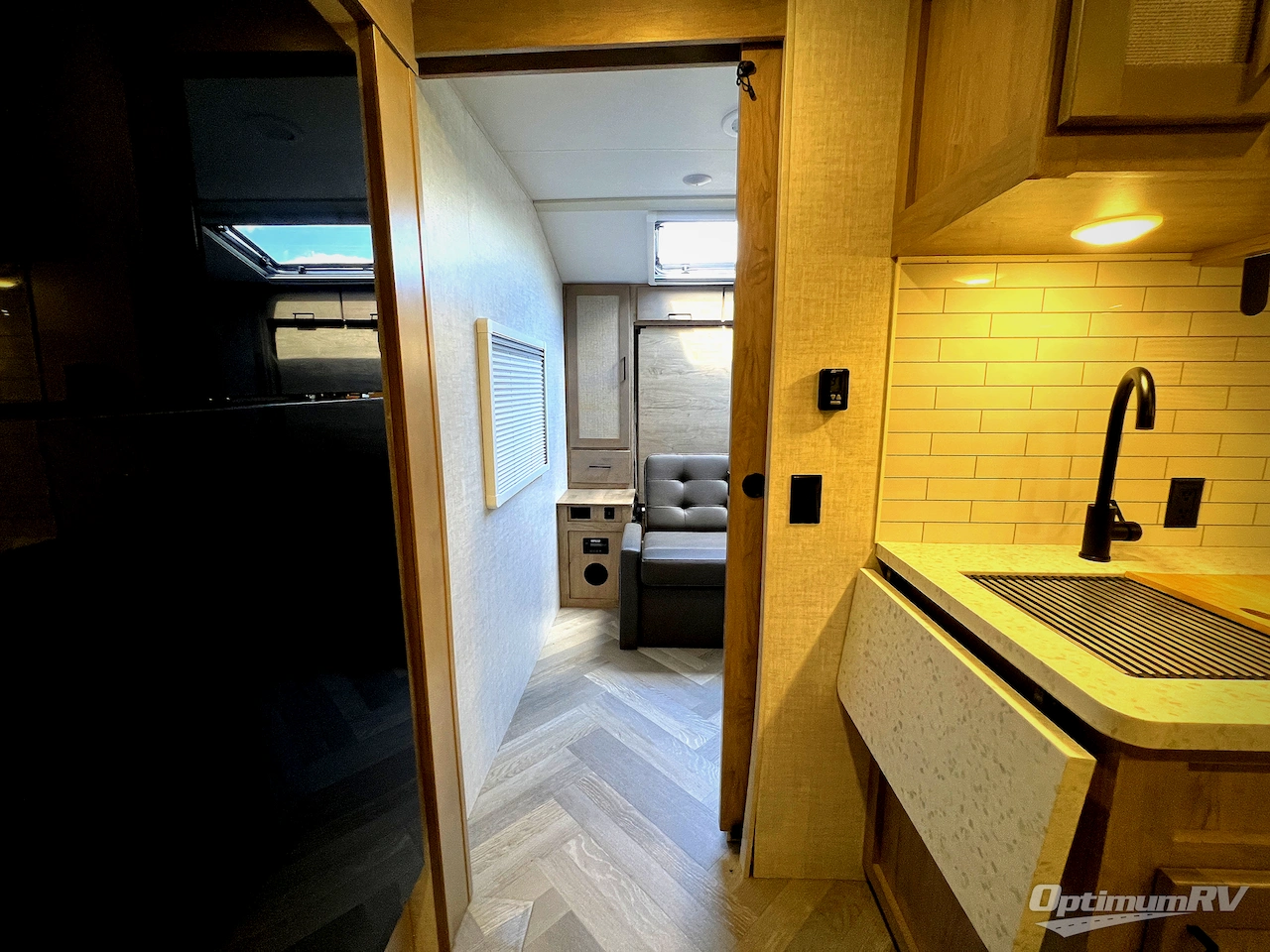 2024 Ember Touring Edition 24MBH Photo 14