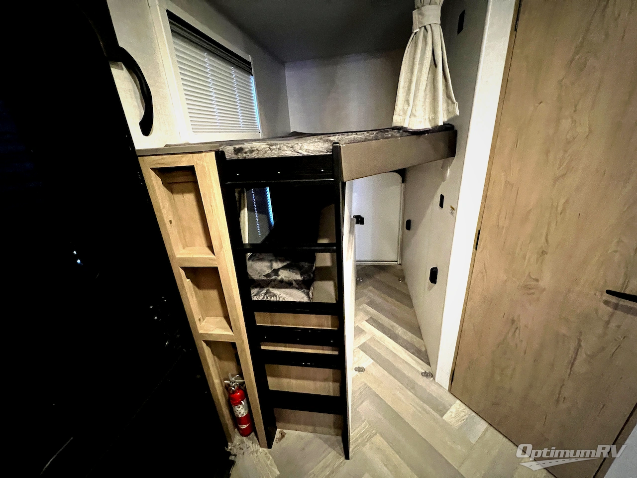 2024 Ember Touring Edition 24MBH Photo 18