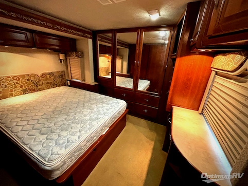2004 Fleetwood Southwind 37C RV Photo 4