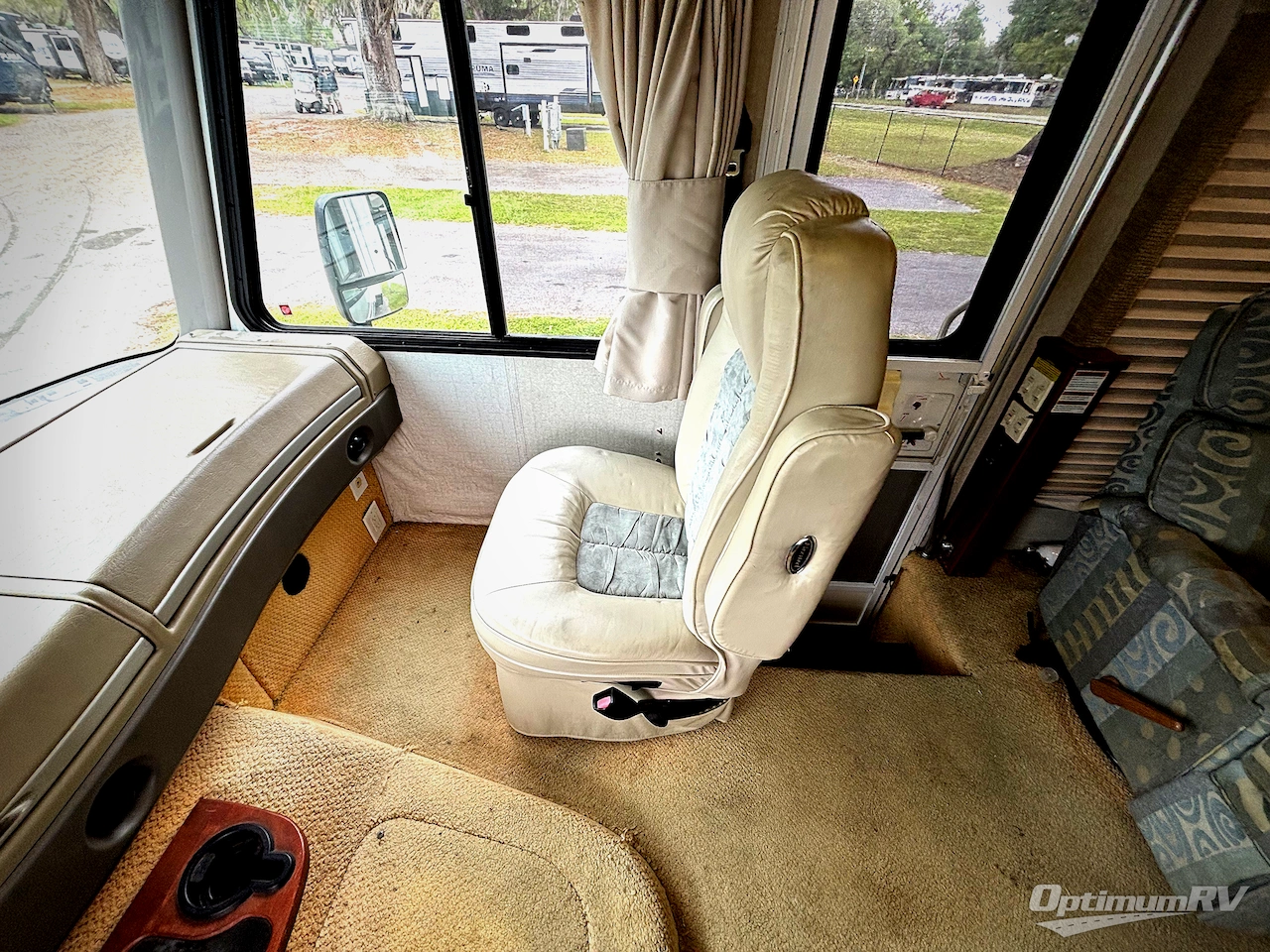 2004 Fleetwood Southwind 37C Photo 8