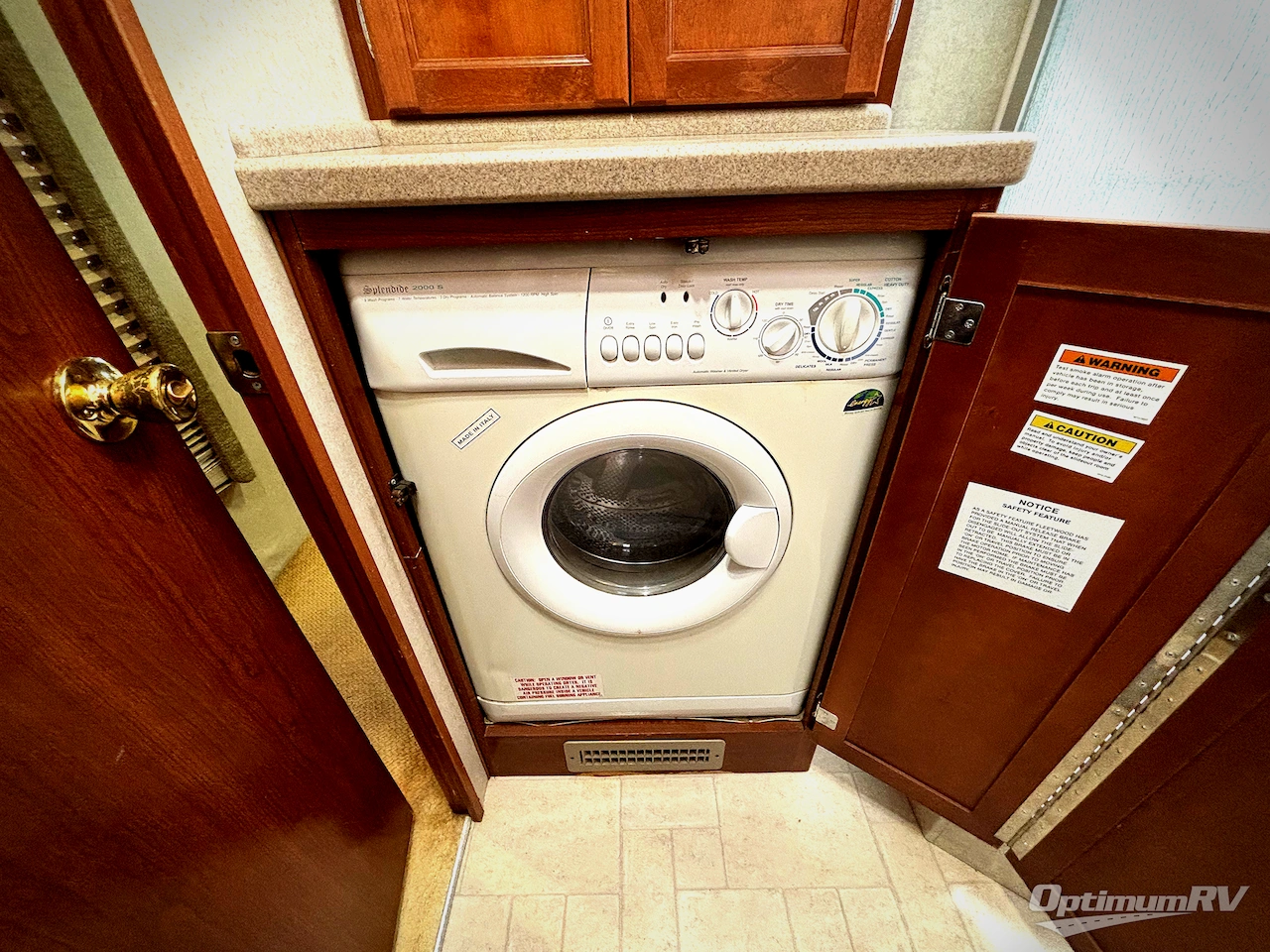 2004 Fleetwood Southwind 37C Photo 18