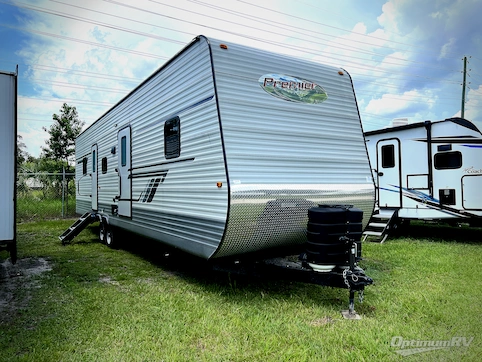 Used 2025 HL Enterprise Hy-Line HY38 Featured Photo