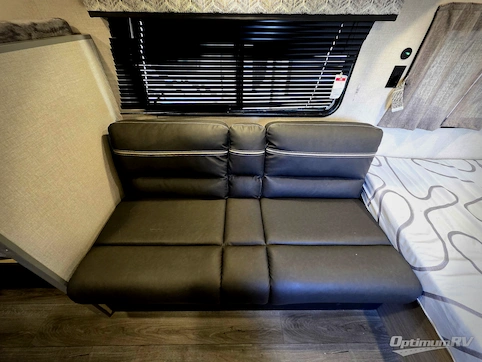 2023 Coachmen Catalina Summit Series 7 164BH RV Photo 2