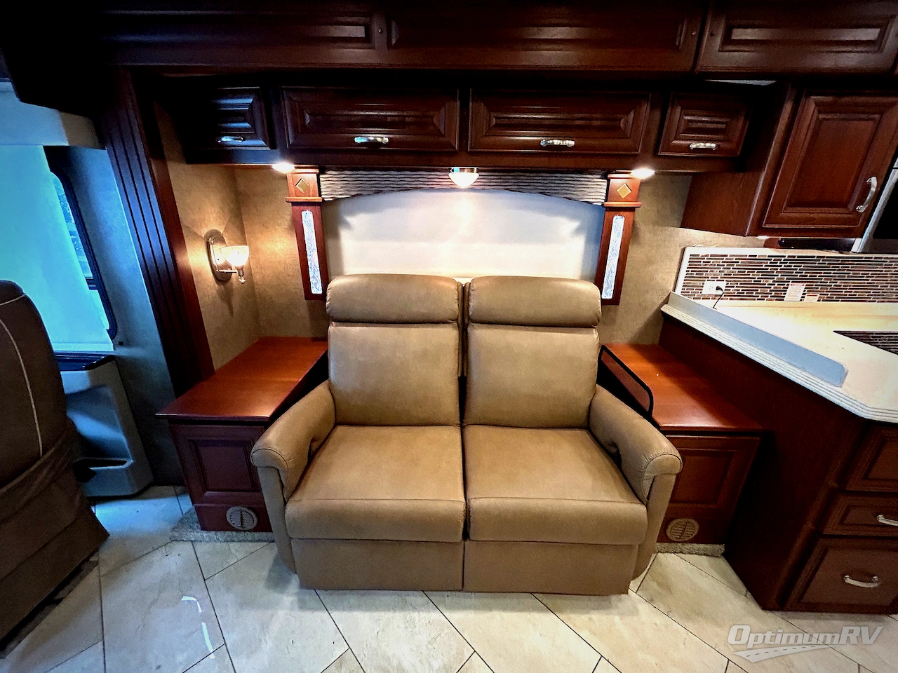 2016 Forest River Charleston 430RB Photo 9