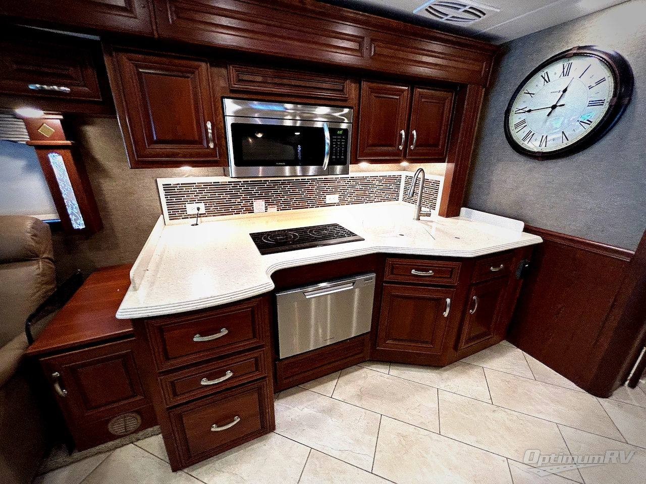 2016 Forest River Charleston 430RB Photo 10