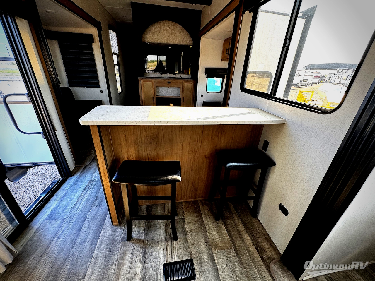 2023 Forest River Timberwolf 39SR Photo 7