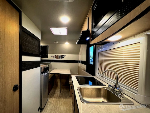 2025 Liv RV Liv 17FD RV Photo 4