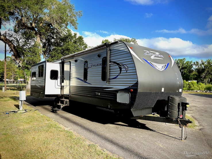 2018 CrossRoads Zinger ZR34RS RV Photo 1