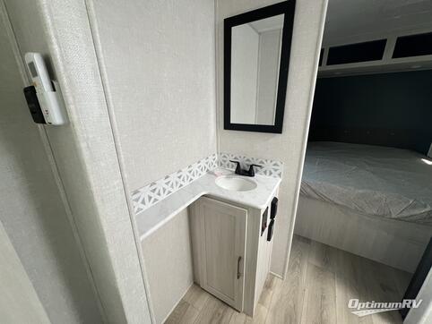 2025 Forest River Surveyor Legend X 29CAMP RV Photo 3