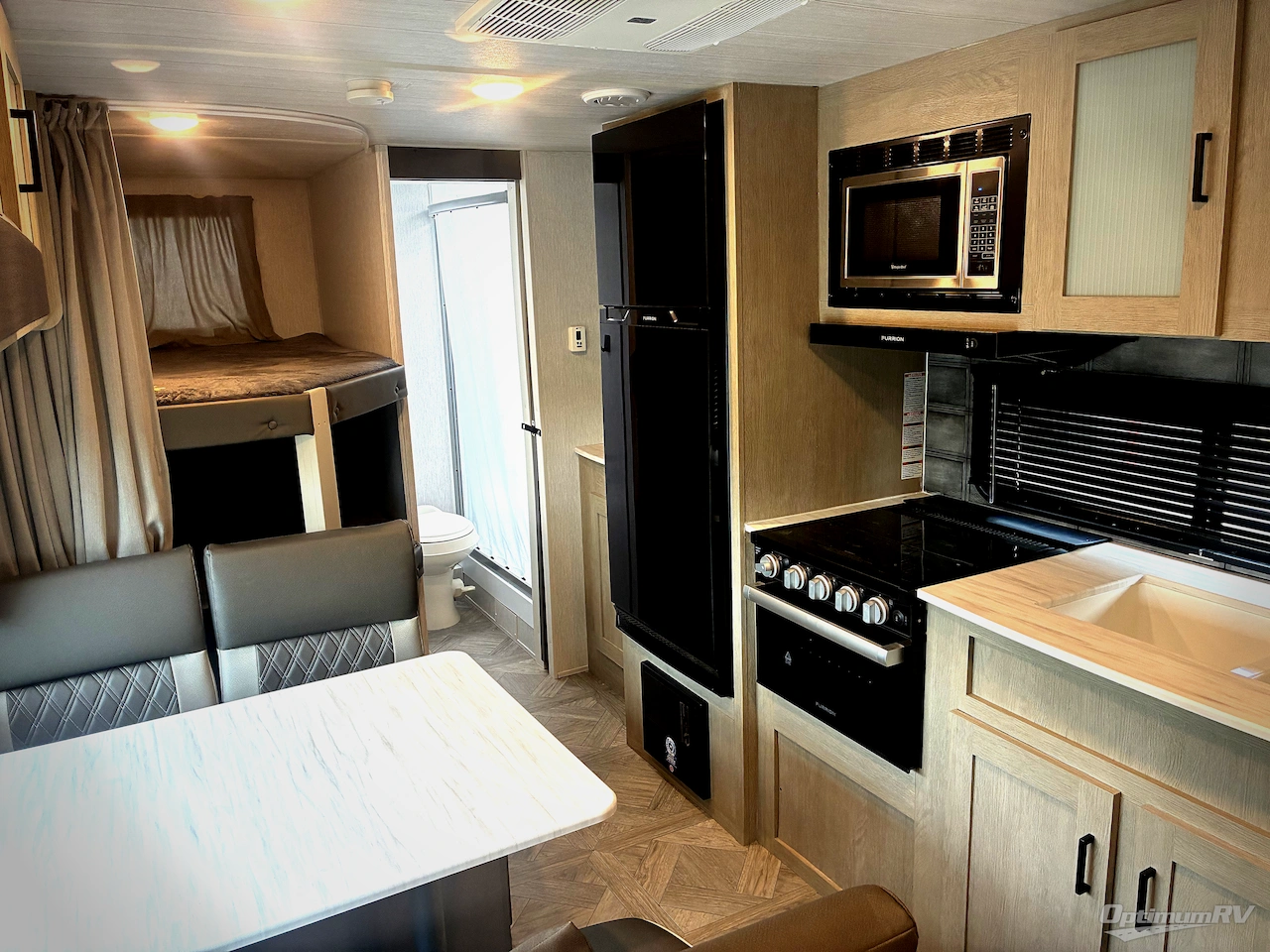 2024 Forest River Wildwood X-Lite 19DBXL Photo 4
