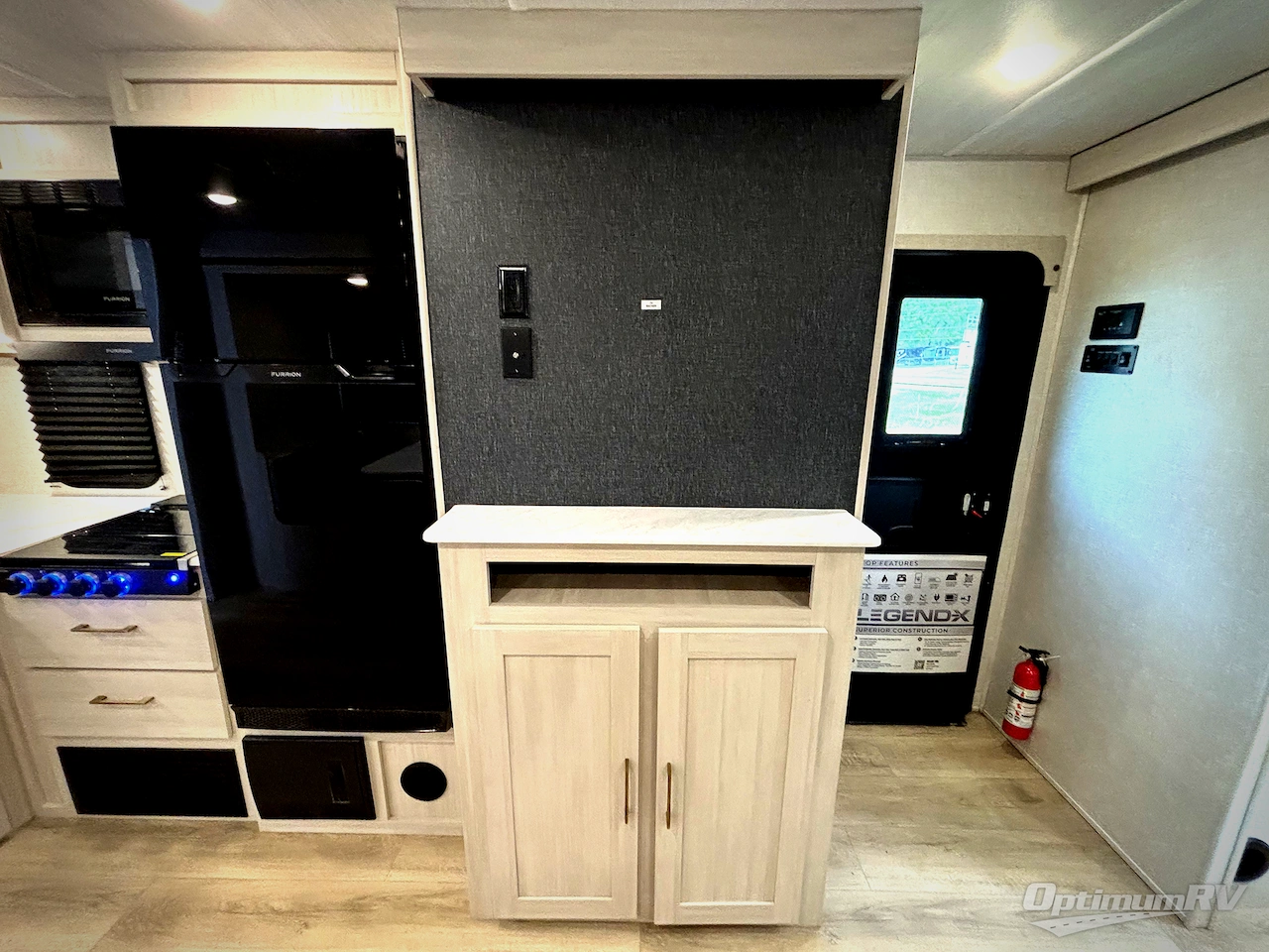 2025 Forest River Surveyor Legend X 29CAMP Photo 14