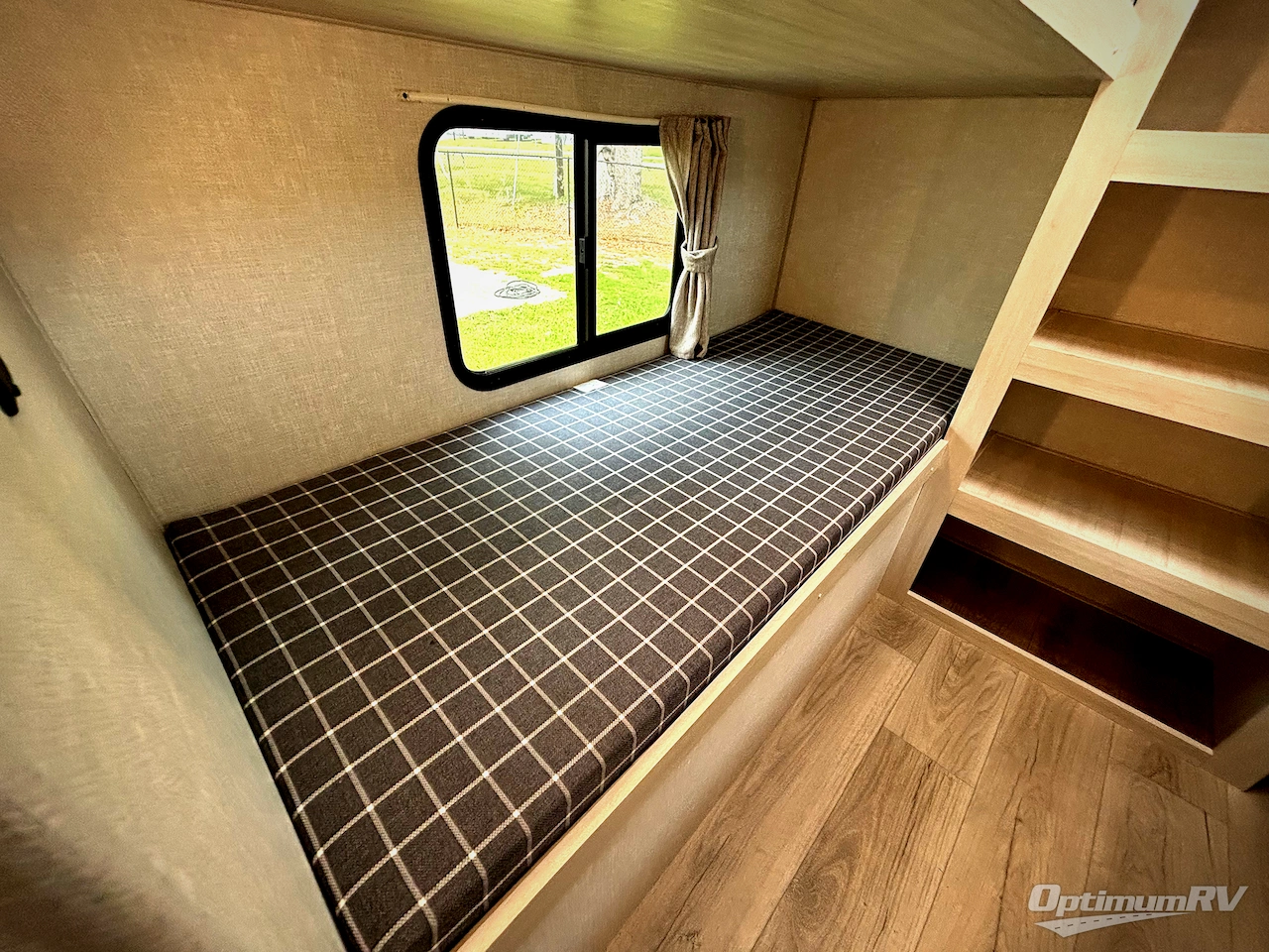 2025 Forest River Surveyor Legend X 29CAMP Photo 21