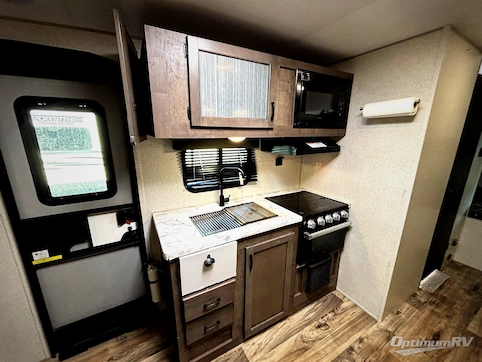 2022 Venture Sonic SN211VDB RV Photo 3