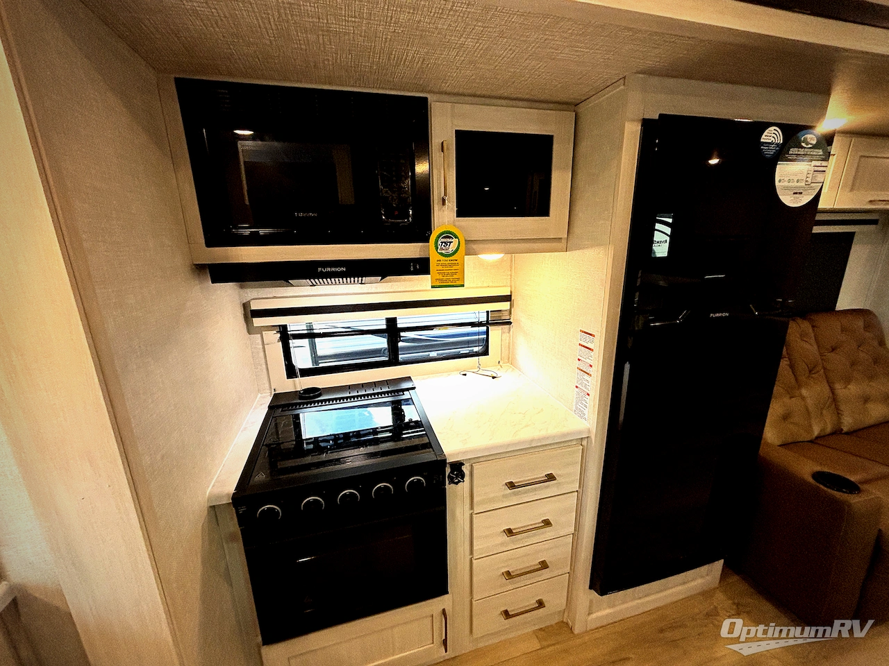 2025 Forest River Surveyor Legend 204MKLE Photo 5