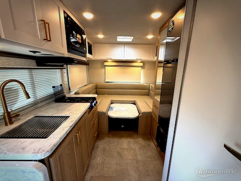 2026 Thor Chateau 19Z RV Photo 2