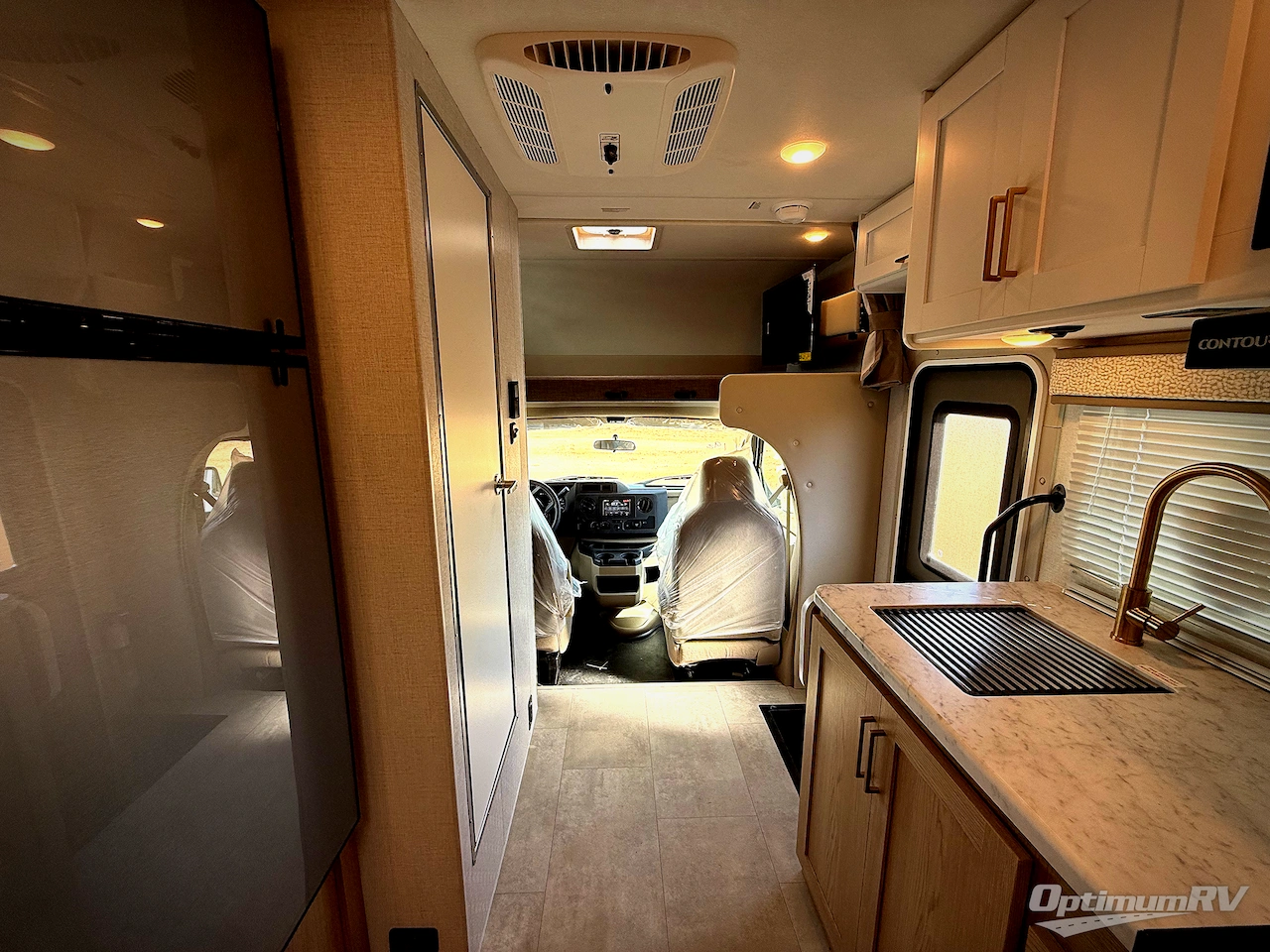 2026 Thor Chateau 19Z Photo 8