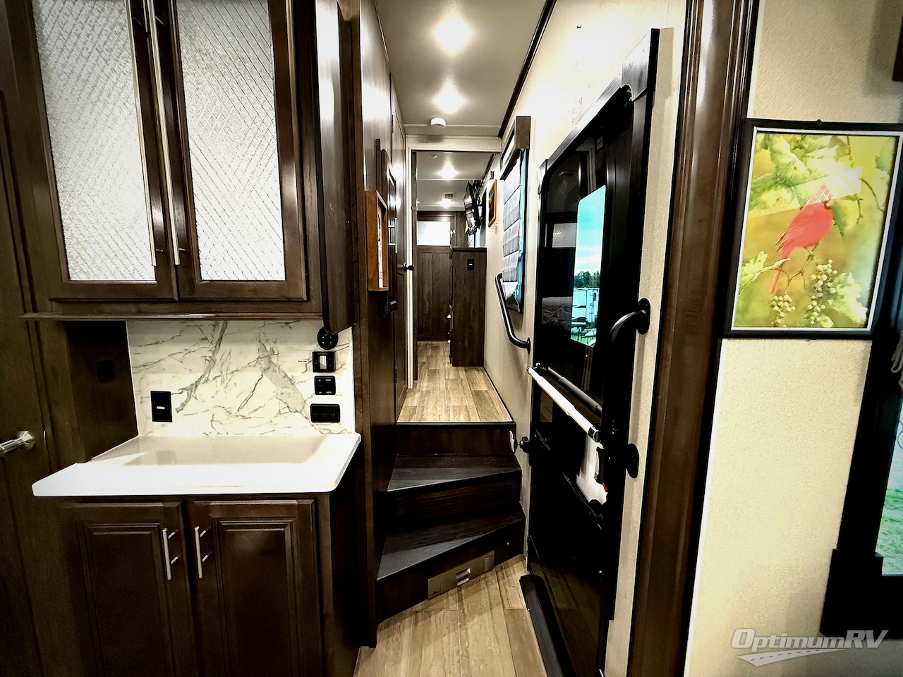 2020 Forest River Cardinal Luxury 335RLX Photo 11