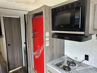 2022 Gulf Stream Ameri-Lite Ultra Lite 248BH RV Photo 4