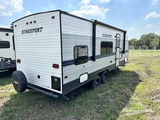 2022 Gulf Stream Kingsport Ultra Lite 248BH RV Photo 2