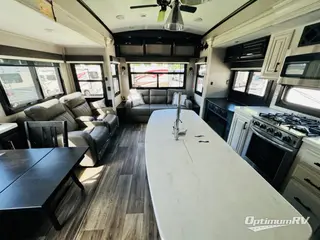 2022 Jayco Pinnacle 32RLTS RV Photo 2